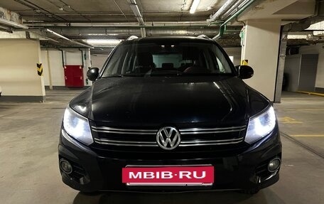 Volkswagen Tiguan I, 2011 год, 1 100 000 рублей, 2 фотография