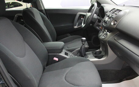 Toyota RAV4, 2011 год, 1 298 400 рублей, 32 фотография