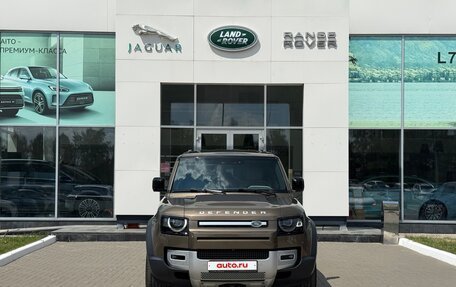 Land Rover Defender II, 2022 год, 6 300 000 рублей, 2 фотография