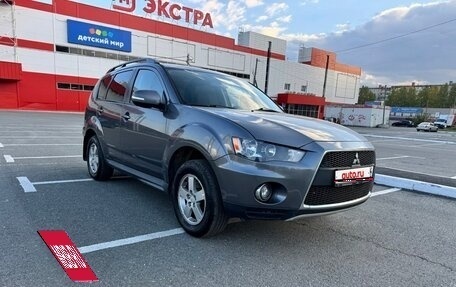 Mitsubishi Outlander III рестайлинг 3, 2011 год, 1 030 000 рублей, 1 фотография