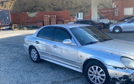 Hyundai Sonata IV рестайлинг, 2004 год, 320 000 рублей, 2 фотография