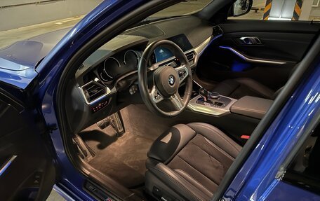 BMW 3 серия, 2019 год, 4 140 000 рублей, 31 фотография