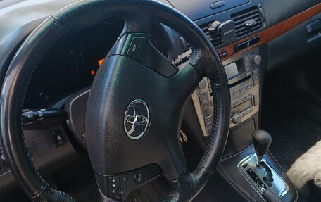Toyota Avensis III рестайлинг, 2007 год, 660 000 рублей, 35 фотография