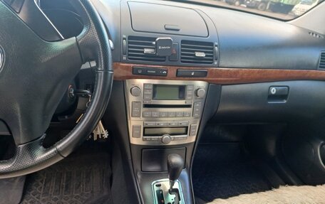 Toyota Avensis III рестайлинг, 2007 год, 660 000 рублей, 34 фотография