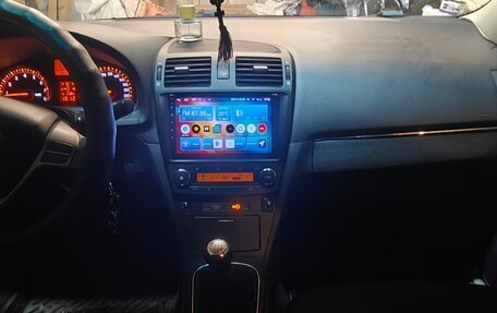Toyota Avensis III рестайлинг, 2009 год, 1 300 000 рублей, 7 фотография