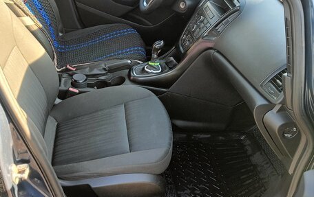 Opel Astra J, 2011 год, 529 000 рублей, 4 фотография