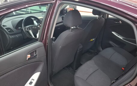 Hyundai Solaris II рестайлинг, 2012 год, 750 000 рублей, 10 фотография