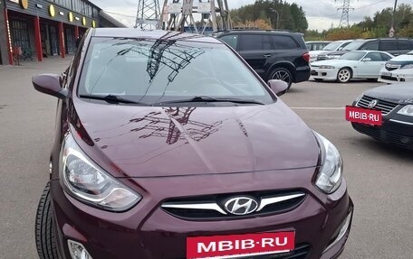 Hyundai Solaris II рестайлинг, 2012 год, 750 000 рублей, 2 фотография