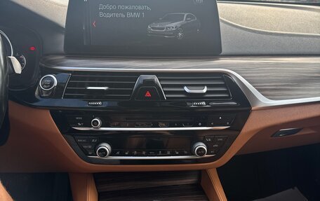 BMW 5 серия, 2017 год, 2 249 000 рублей, 14 фотография