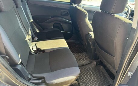 Mitsubishi Outlander III рестайлинг 3, 2011 год, 1 030 000 рублей, 5 фотография