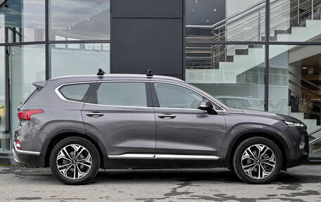 Hyundai Santa Fe IV, 2018 год, 3 025 000 рублей, 8 фотография