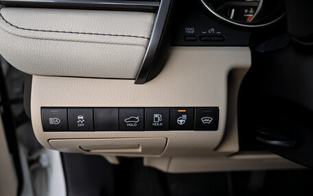 Toyota Camry, 2021 год, 3 590 000 рублей, 14 фотография