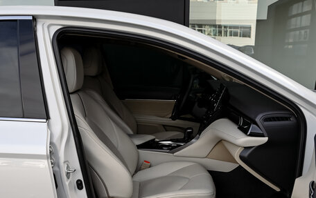 Toyota Camry, 2021 год, 3 590 000 рублей, 11 фотография