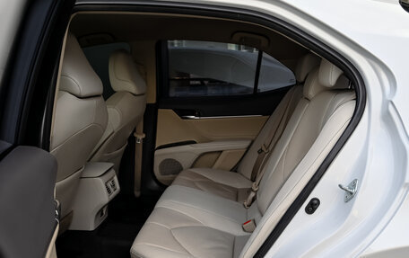Toyota Camry, 2021 год, 3 590 000 рублей, 22 фотография