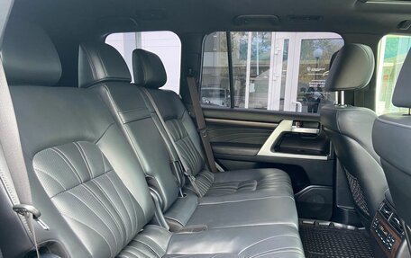 Toyota Land Cruiser 200, 2018 год, 7 299 000 рублей, 9 фотография