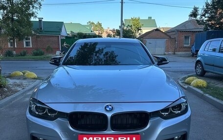BMW 3 серия, 2012 год, 1 950 000 рублей, 4 фотография