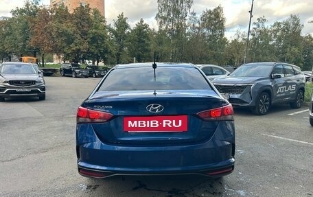 Hyundai Solaris II рестайлинг, 2021 год, 1 625 000 рублей, 5 фотография