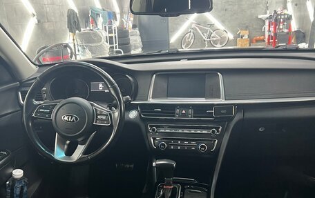 KIA Optima IV, 2018 год, 2 050 000 рублей, 5 фотография