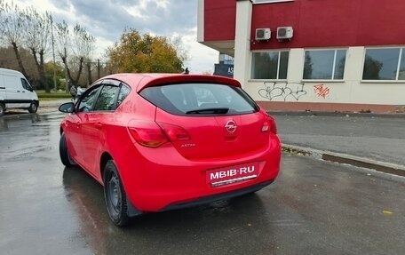 Opel Astra J, 2011 год, 680 000 рублей, 5 фотография