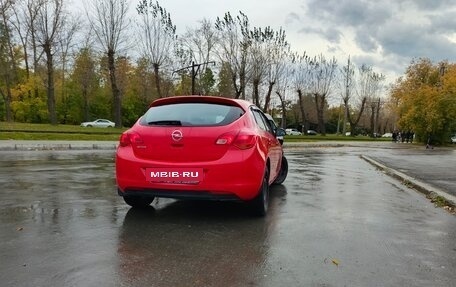 Opel Astra J, 2011 год, 680 000 рублей, 3 фотография