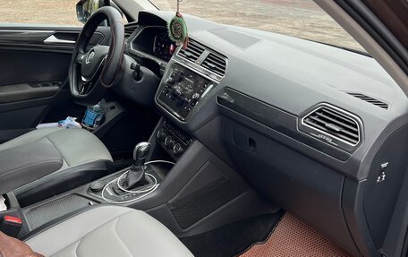 Volkswagen Tiguan II, 2019 год, 2 750 000 рублей, 9 фотография