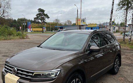 Volkswagen Tiguan II, 2019 год, 2 750 000 рублей, 3 фотография