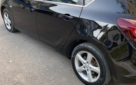 Opel Astra J, 2011 год, 680 000 рублей, 3 фотография