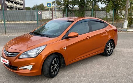 Hyundai Solaris II рестайлинг, 2015 год, 1 120 000 рублей, 2 фотография