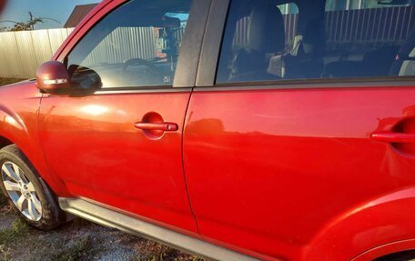 Mitsubishi Outlander III рестайлинг 3, 2011 год, 1 300 000 рублей, 3 фотография