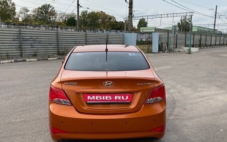 Hyundai Solaris II рестайлинг, 2015 год, 1 120 000 рублей, 5 фотография