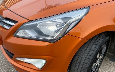 Hyundai Solaris II рестайлинг, 2015 год, 1 120 000 рублей, 20 фотография