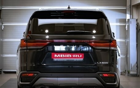 Lexus LX, 2022 год, 15 499 000 рублей, 5 фотография