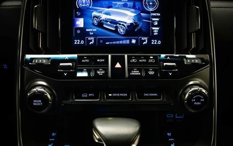 Lexus LX, 2022 год, 15 499 000 рублей, 21 фотография