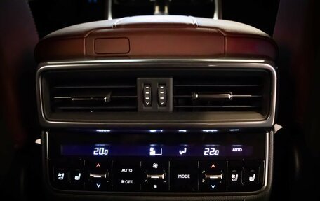 Lexus LX, 2022 год, 15 499 000 рублей, 33 фотография