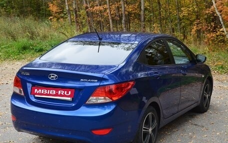 Hyundai Solaris II рестайлинг, 2013 год, 800 000 рублей, 4 фотография