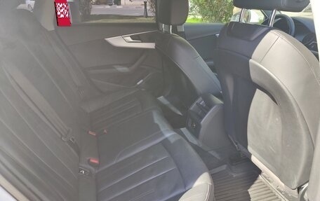 Audi A4, 2017 год, 2 550 000 рублей, 13 фотография