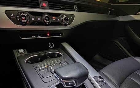 Audi A4, 2017 год, 2 550 000 рублей, 33 фотография