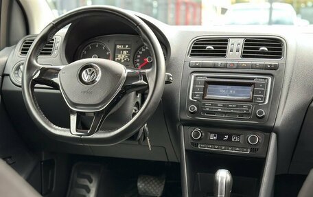Volkswagen Polo VI (EU Market), 2015 год, 849 000 рублей, 20 фотография