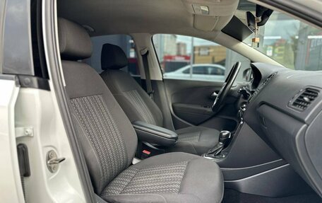 Volkswagen Polo VI (EU Market), 2015 год, 849 000 рублей, 28 фотография