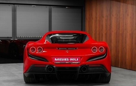 Ferrari F8, 2021 год, 31 580 000 рублей, 10 фотография