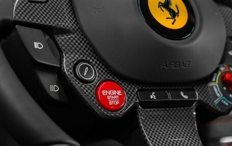 Ferrari F8, 2021 год, 31 580 000 рублей, 20 фотография