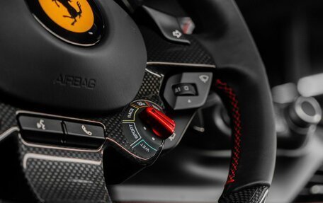 Ferrari F8, 2021 год, 31 580 000 рублей, 21 фотография