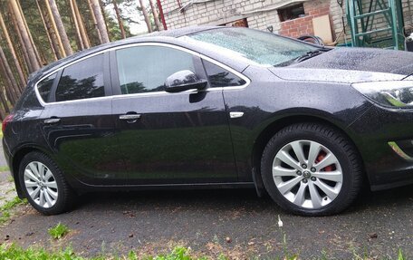 Opel Astra J, 2013 год, 730 000 рублей, 4 фотография