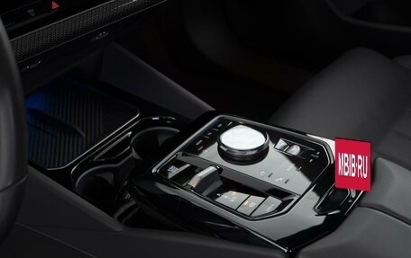 BMW 5 серия, 2023 год, 7 555 555 рублей, 10 фотография
