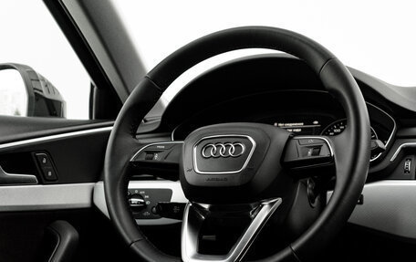 Audi A4, 2017 год, 2 181 000 рублей, 15 фотография