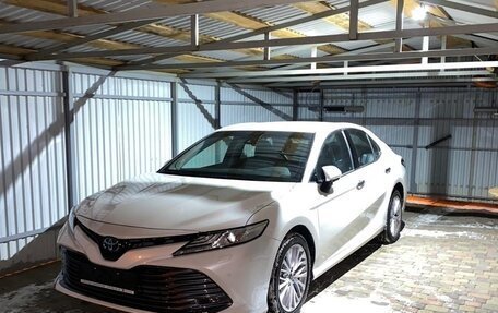 Toyota Camry, 2019 год, 3 850 000 рублей, 3 фотография