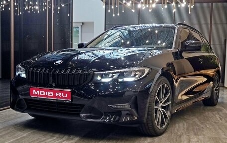 BMW 3 серия, 2019 год, 3 300 000 рублей, 1 фотография