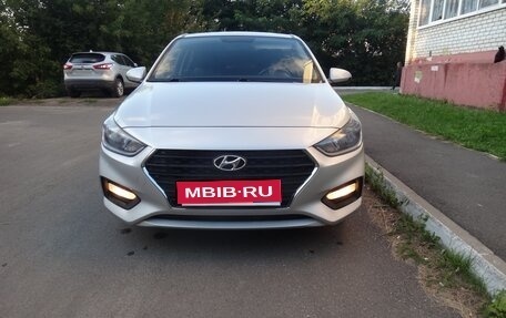 Hyundai Solaris II рестайлинг, 2019 год, 1 435 000 рублей, 1 фотография