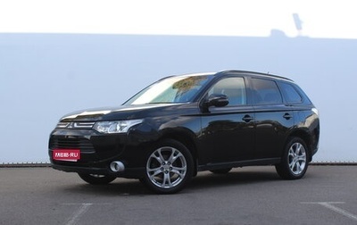 Mitsubishi Outlander III рестайлинг 3, 2013 год, 1 320 000 рублей, 1 фотография