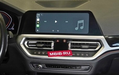 BMW 3 серия, 2019 год, 3 300 000 рублей, 14 фотография